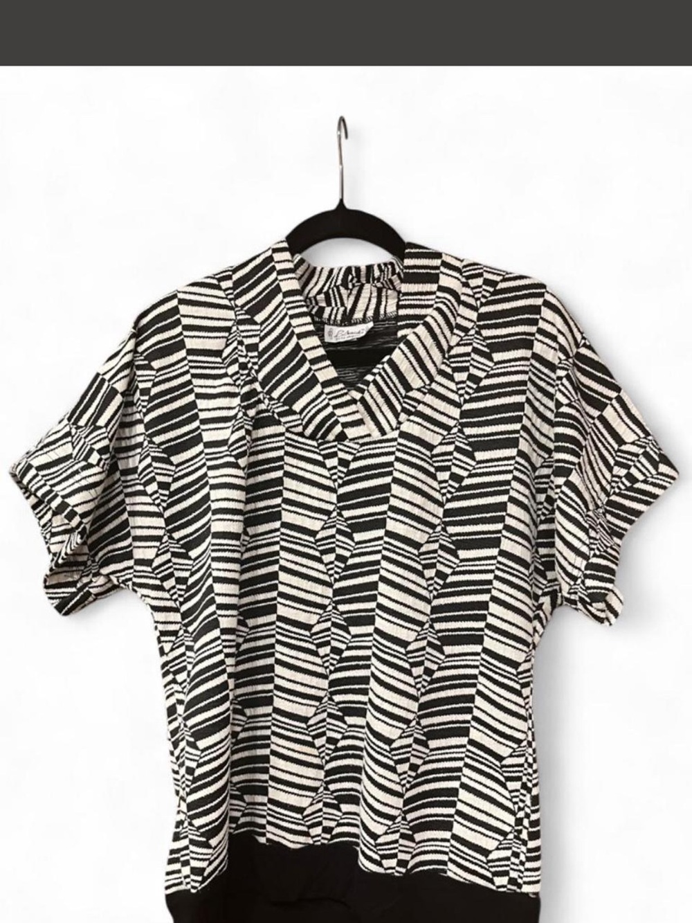 Vintage L’Amadei Made in Canada Artsy Geometric Abstract Knit Blouse - Size M